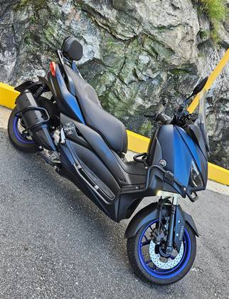 YAMAHA XMAX ABS 
